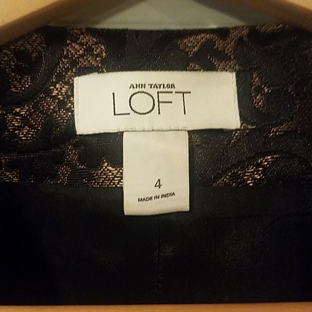 LOFT - Picture 2 of 4